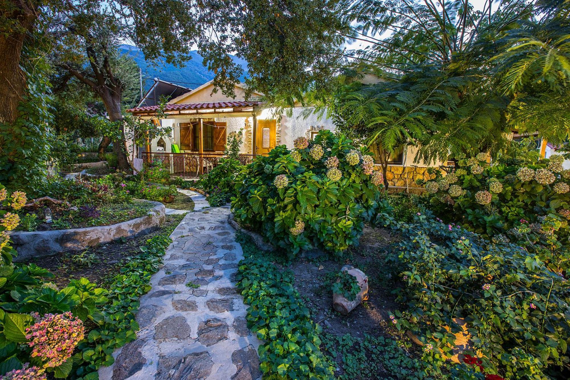 Alekas Studios Therma  Exterior photo